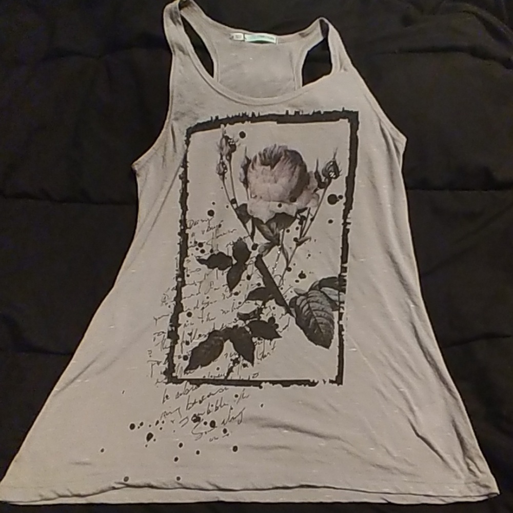 Small gray tank with rose